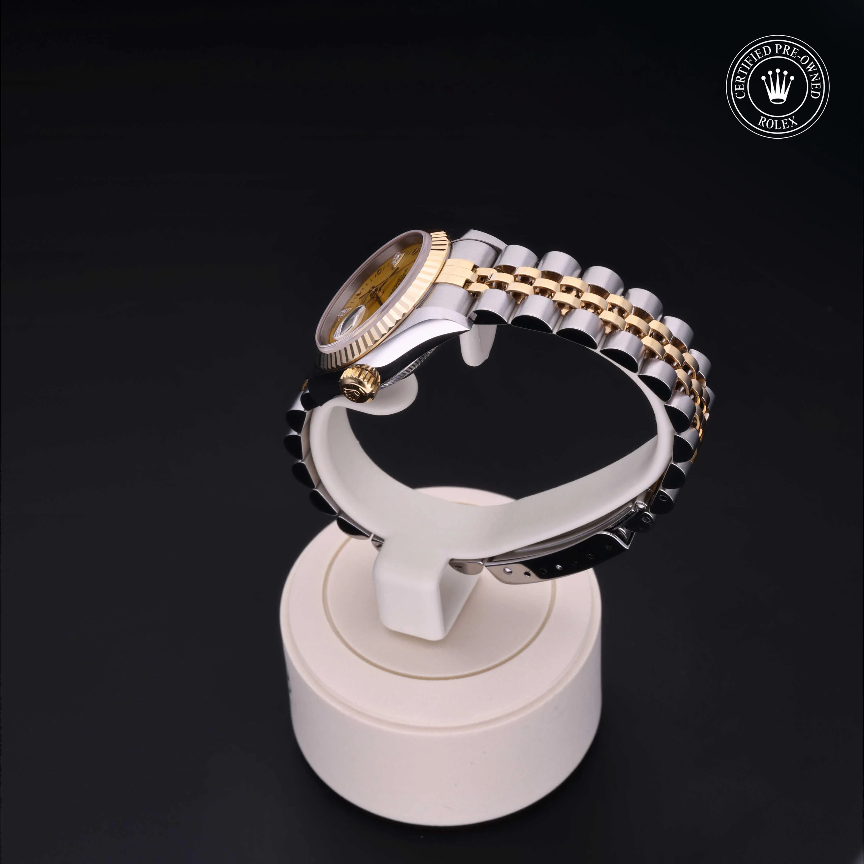 Oyster Perpetual Lady-Datejust 26 Certified Pre-owned with 26 mm from 